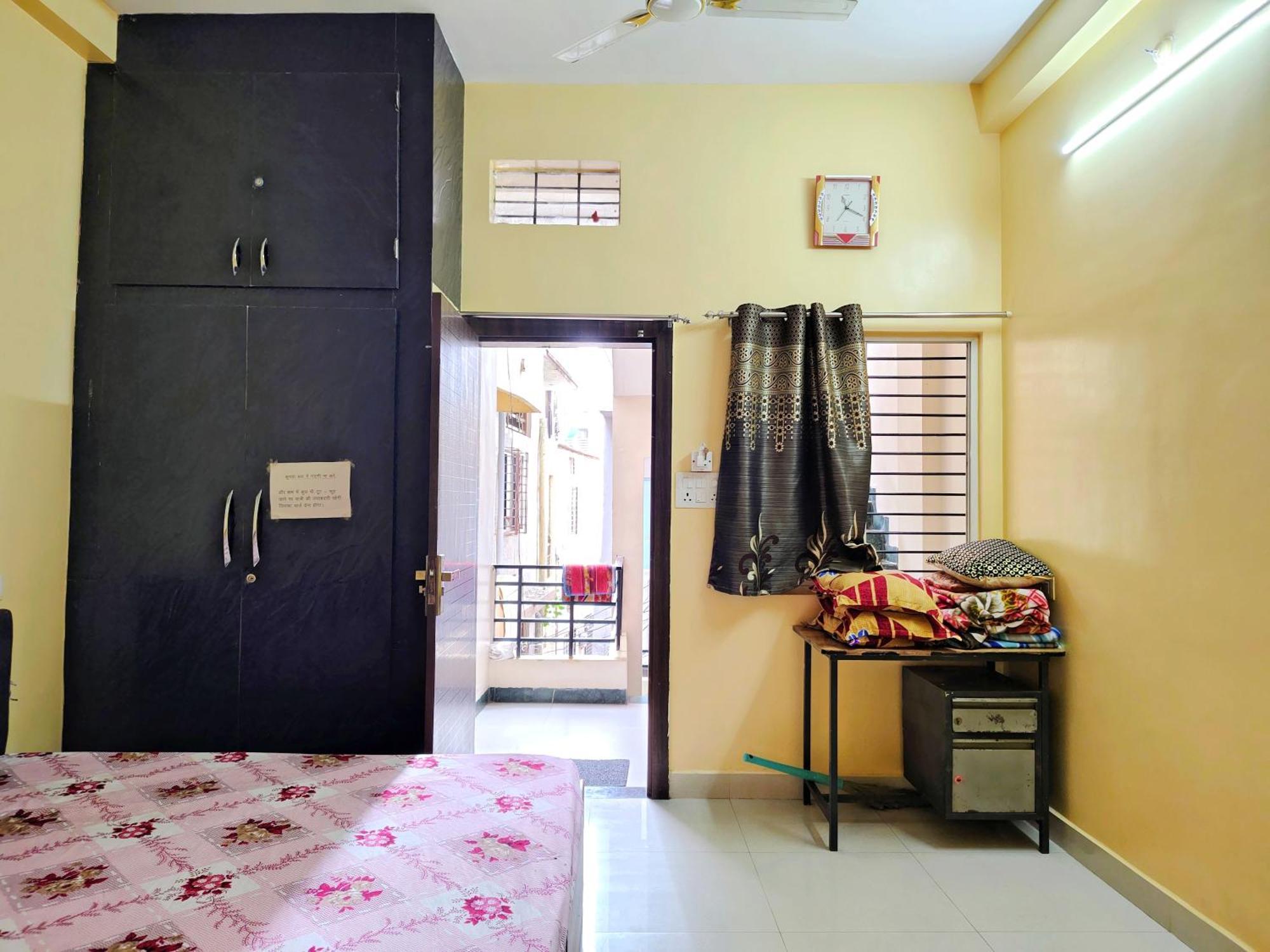 Anand Yatri Grah - Home Stay, 乌贾因 外观 照片